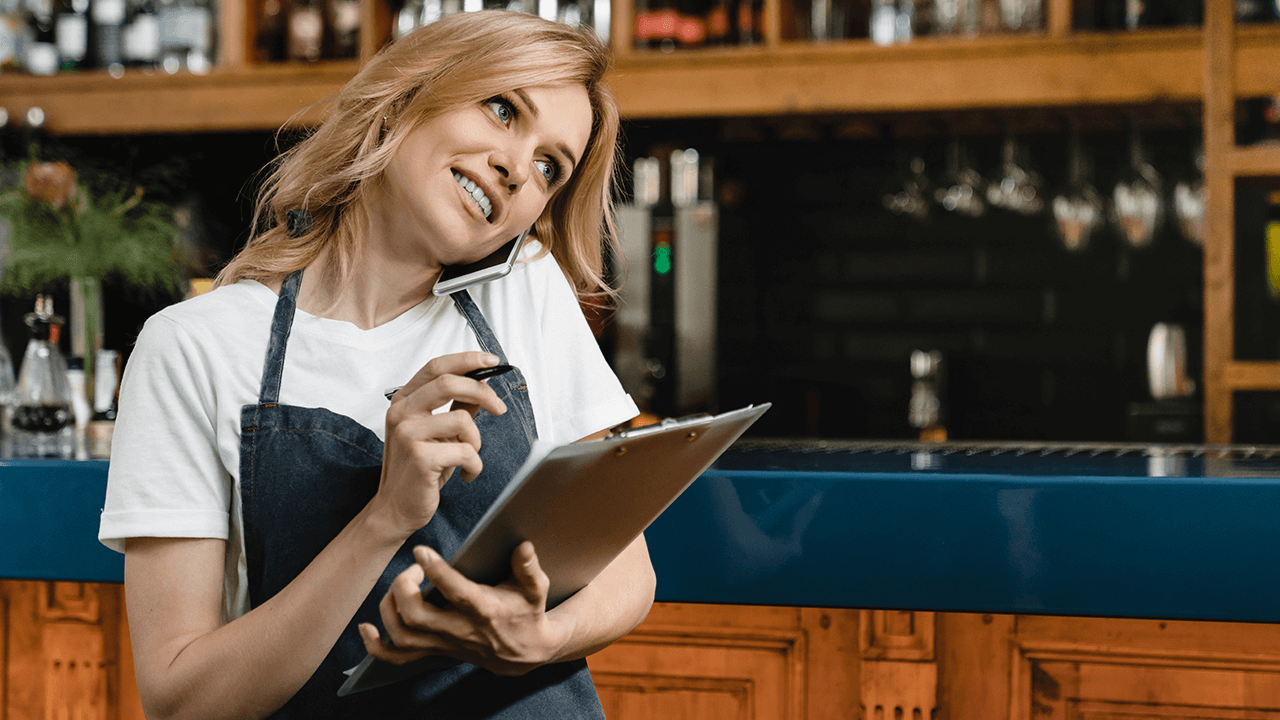 hire a bar manager