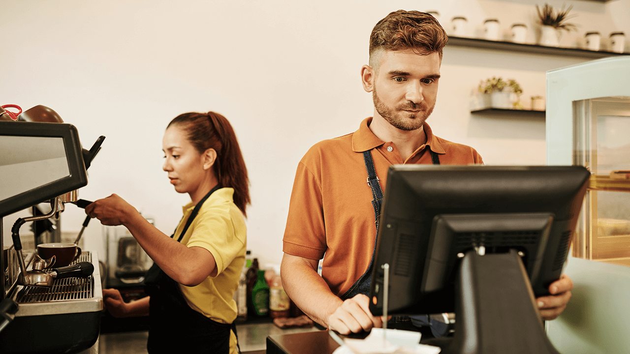 how to hire a cashier