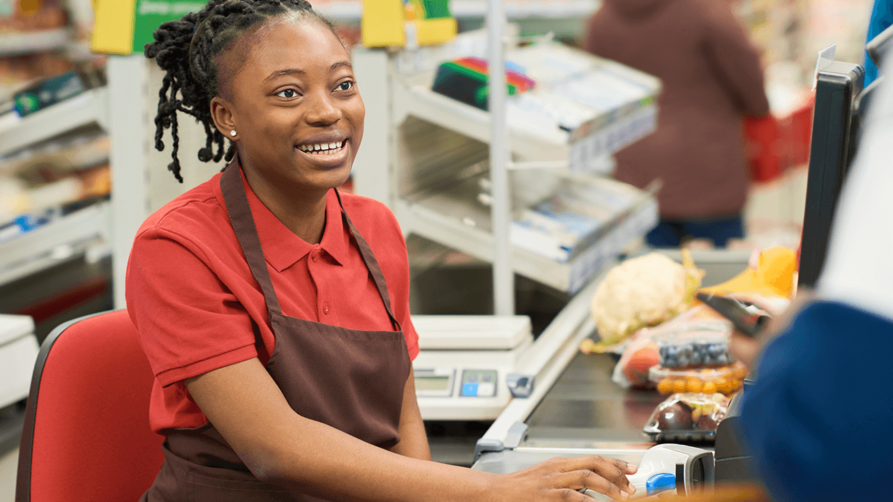 how to hire a cashier