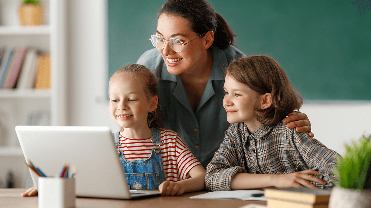 how to hire a paraprofessional