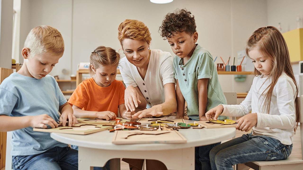 how to hire a paraprofessional