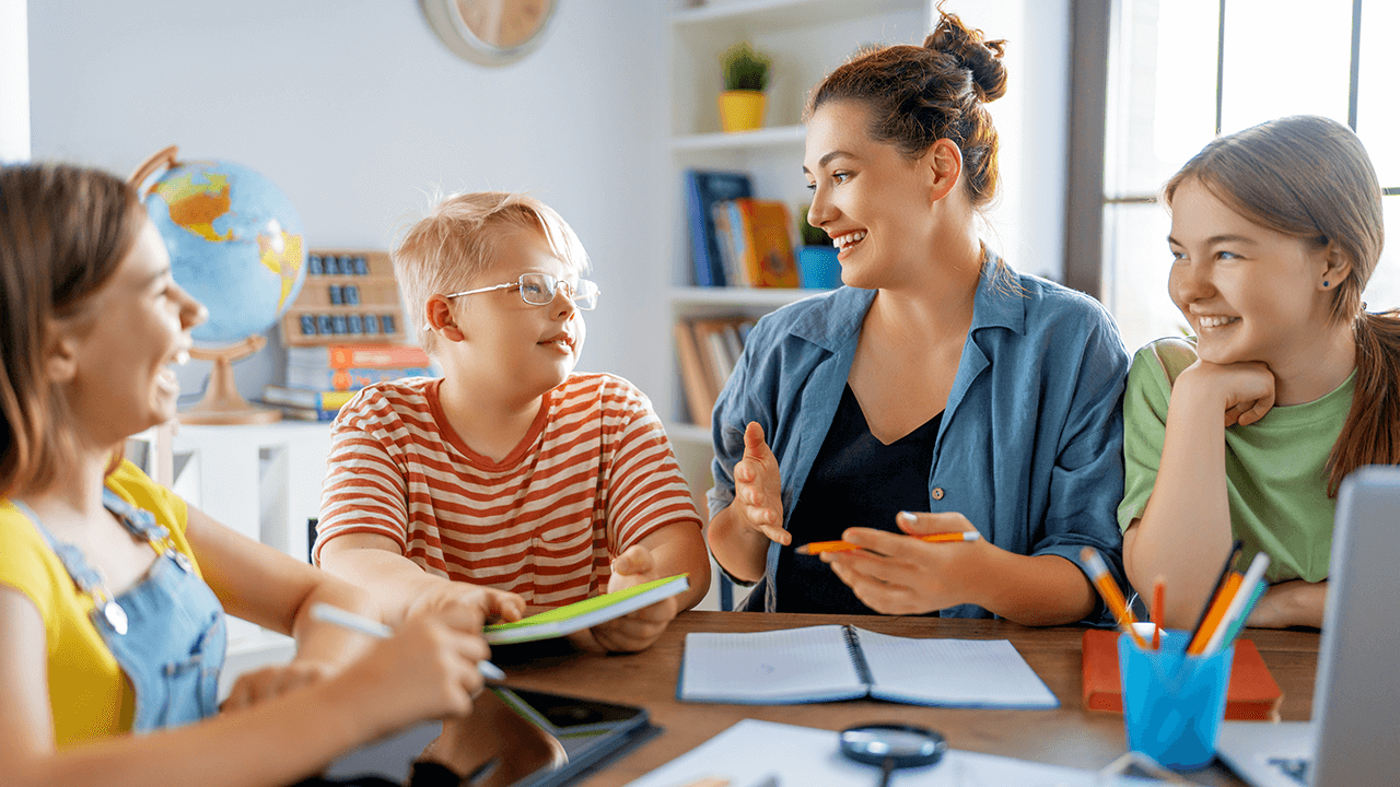 how to hire a paraprofessional