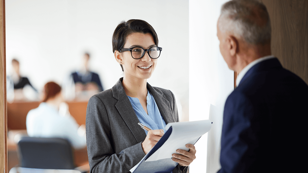 how to hire a personal assistant