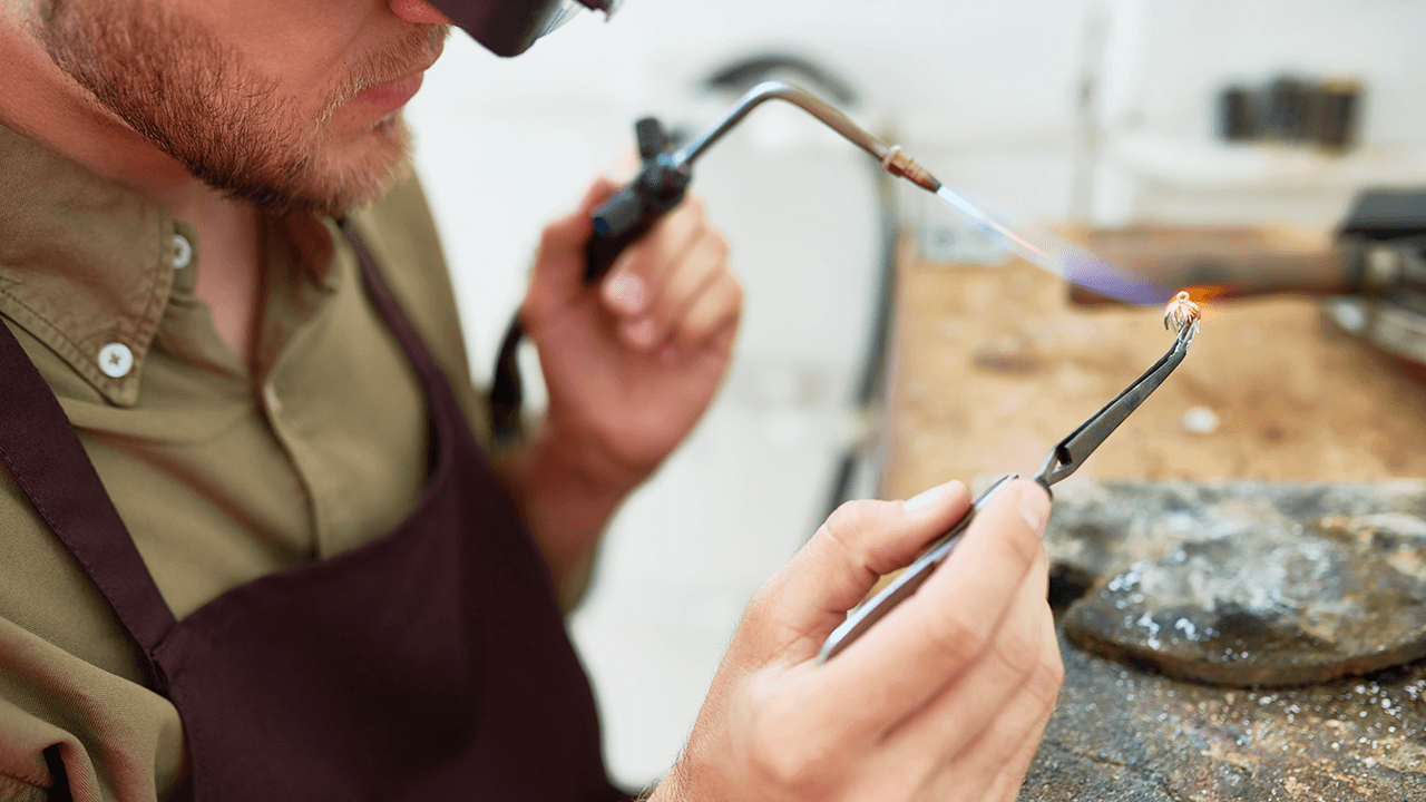 how to start a welding business