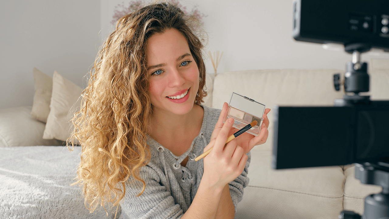 using social media Influencers to drive traffic