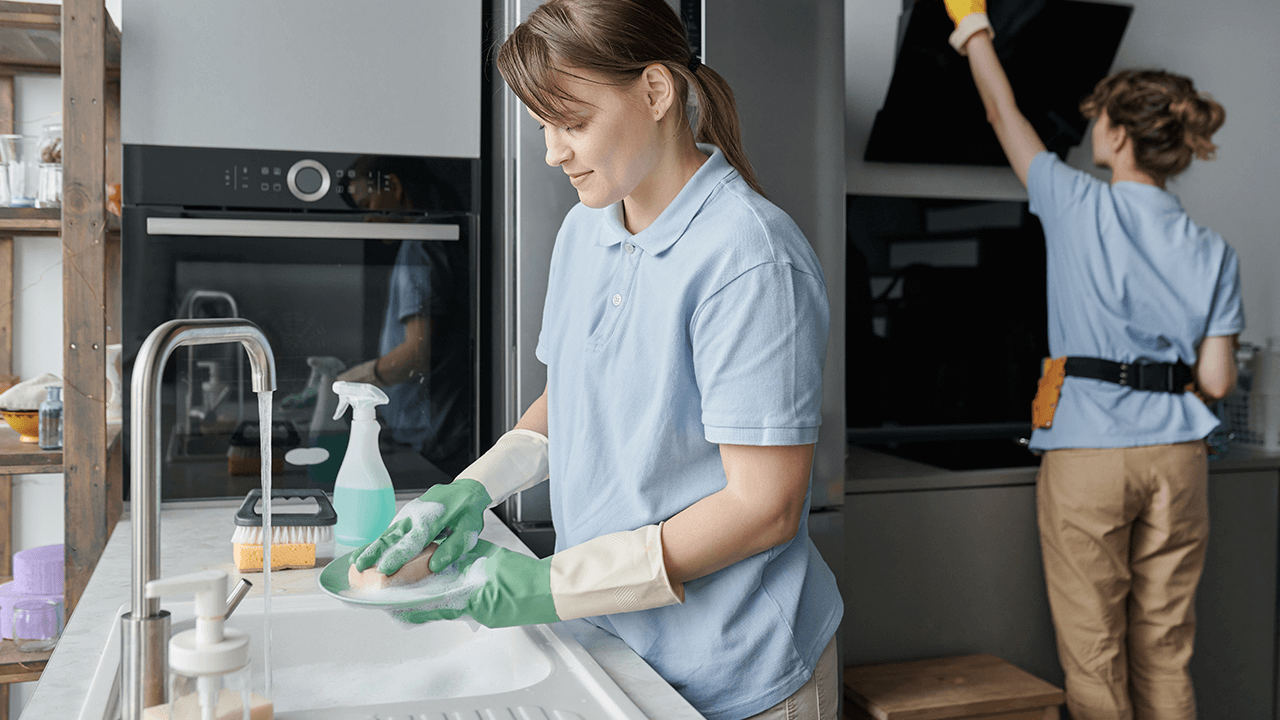How to Hire a Dishwasher