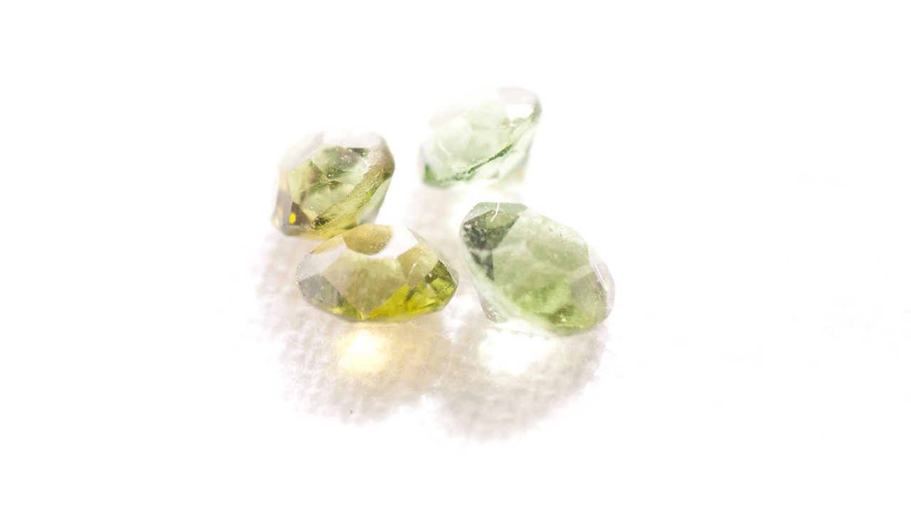 how to start a crystal business