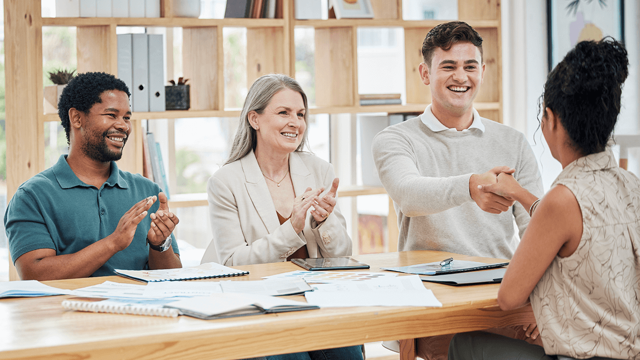 how to hire a cmo
