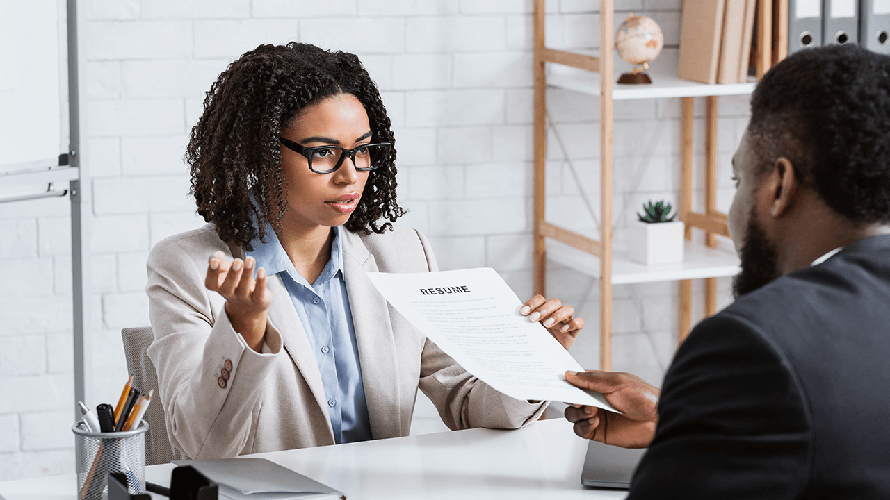how to hire a cmo