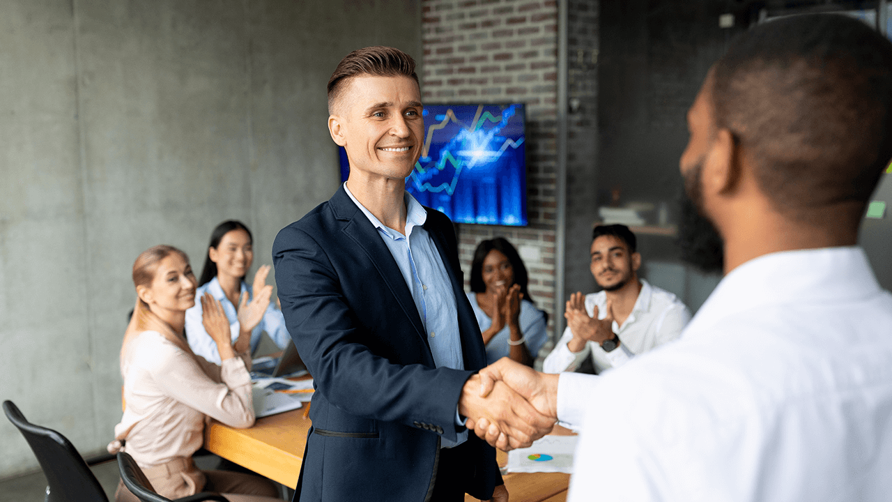 how to hire a coo