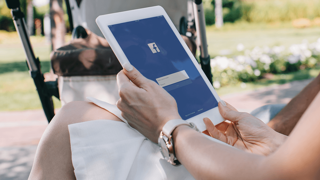facebook advertising strategy