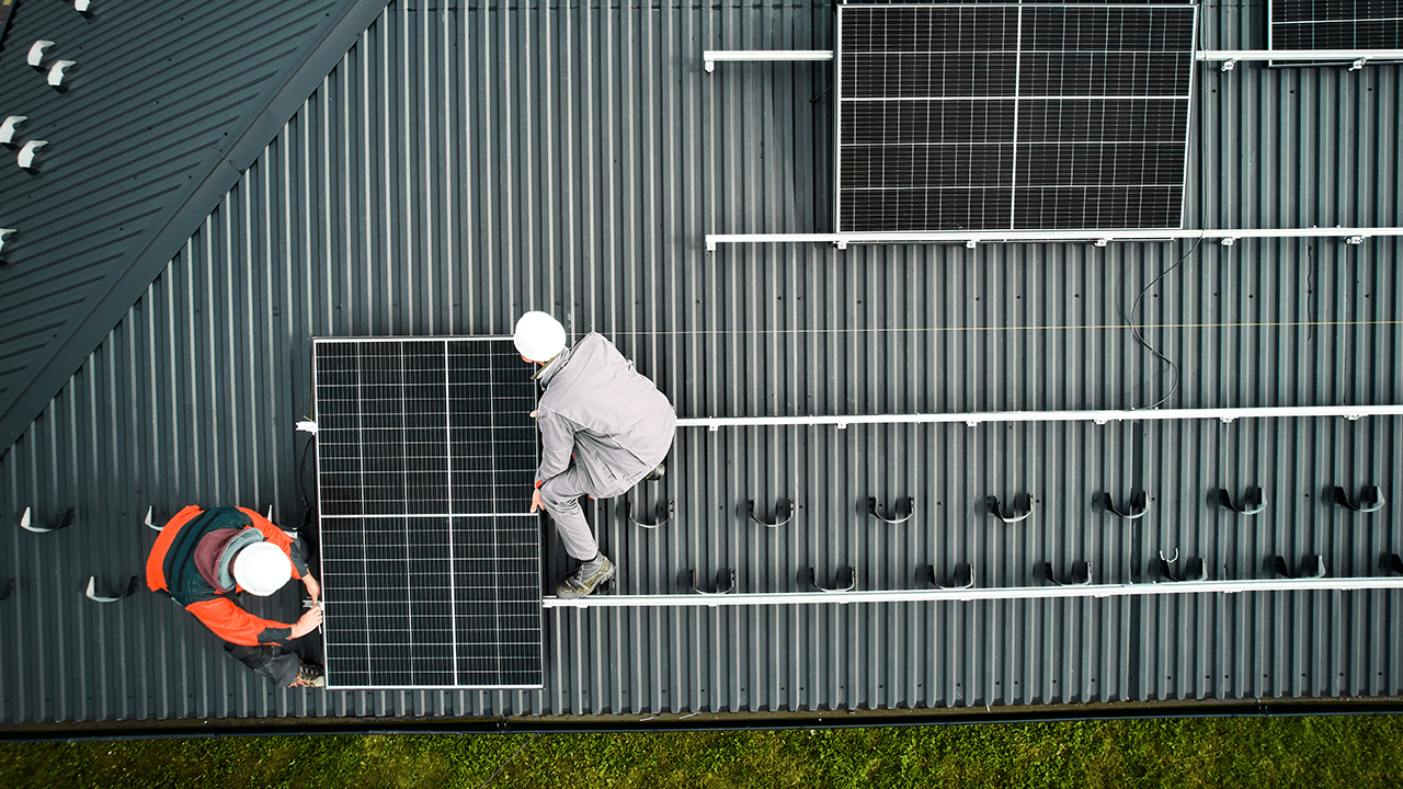 how to start a solar company