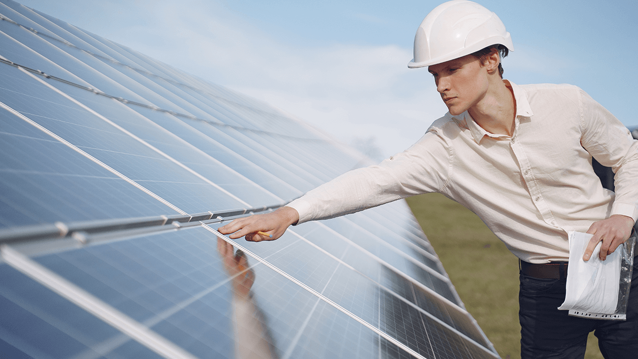 how to start a solar company