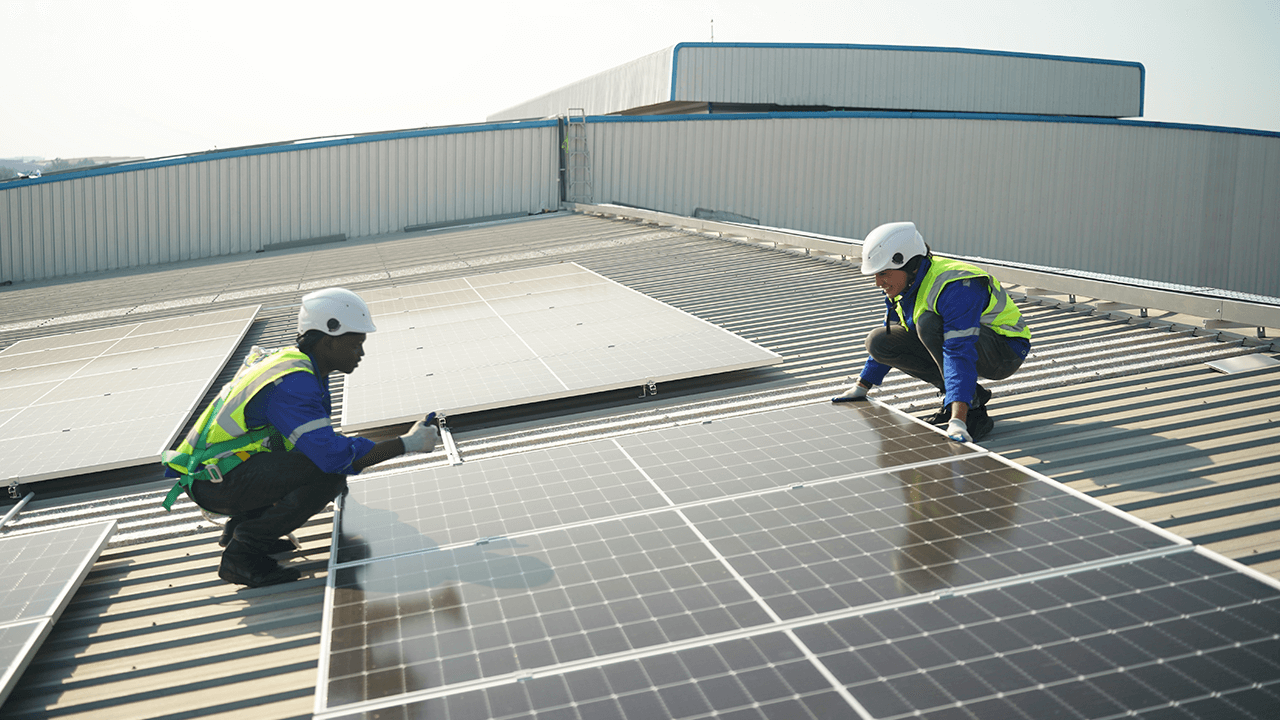 how to start a solar company