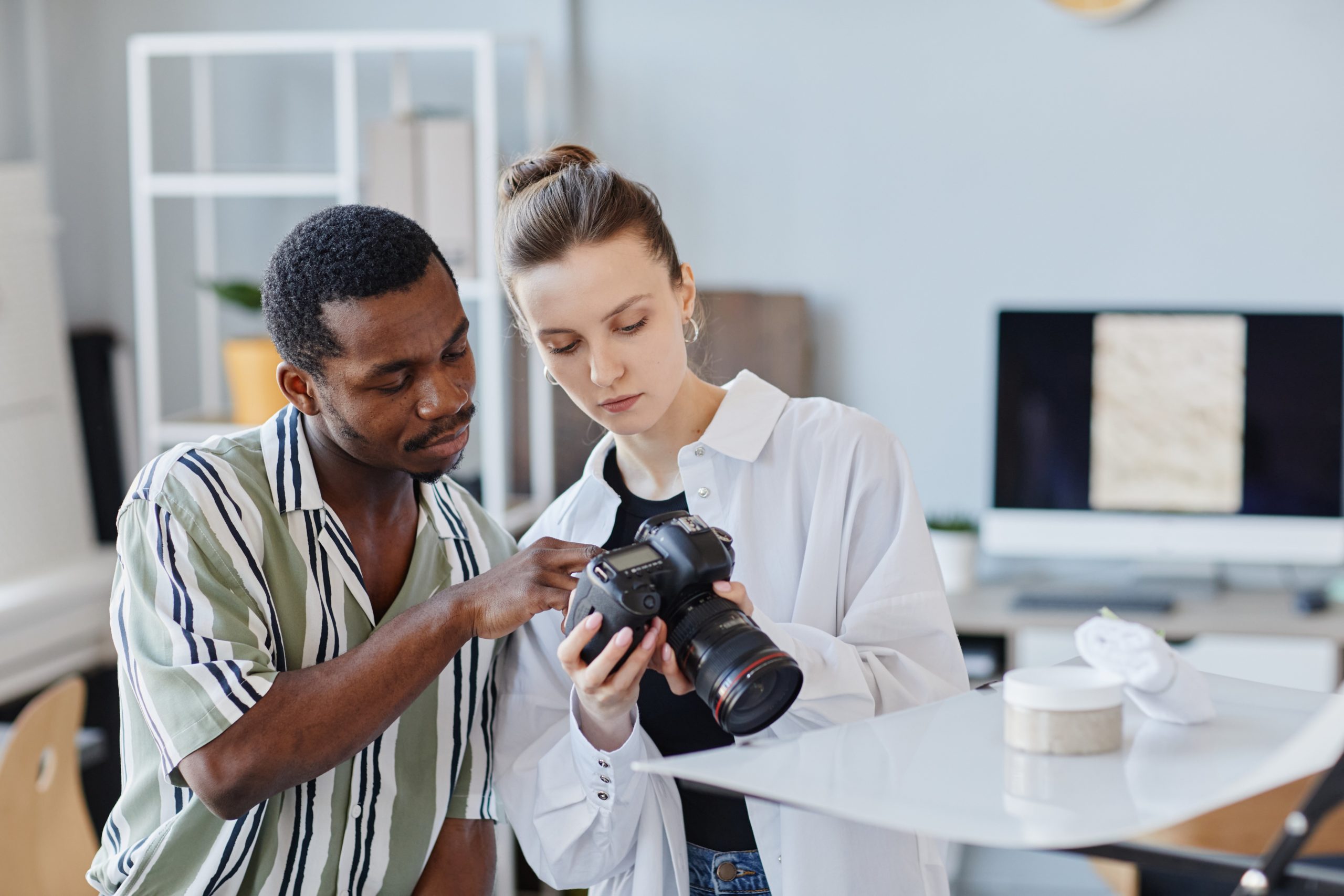 how to start a blog and build Your content marketing strategy