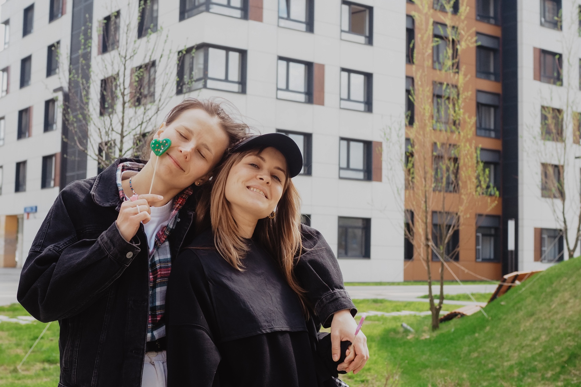 Two young millennial women