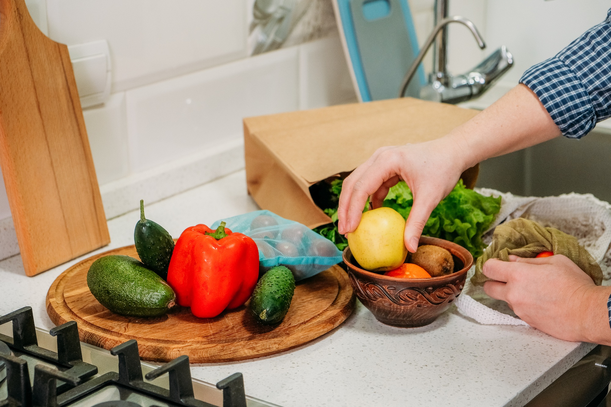 Food shopping, food e-commerce, home cooking, online grocery, supply chains, regional supermarket