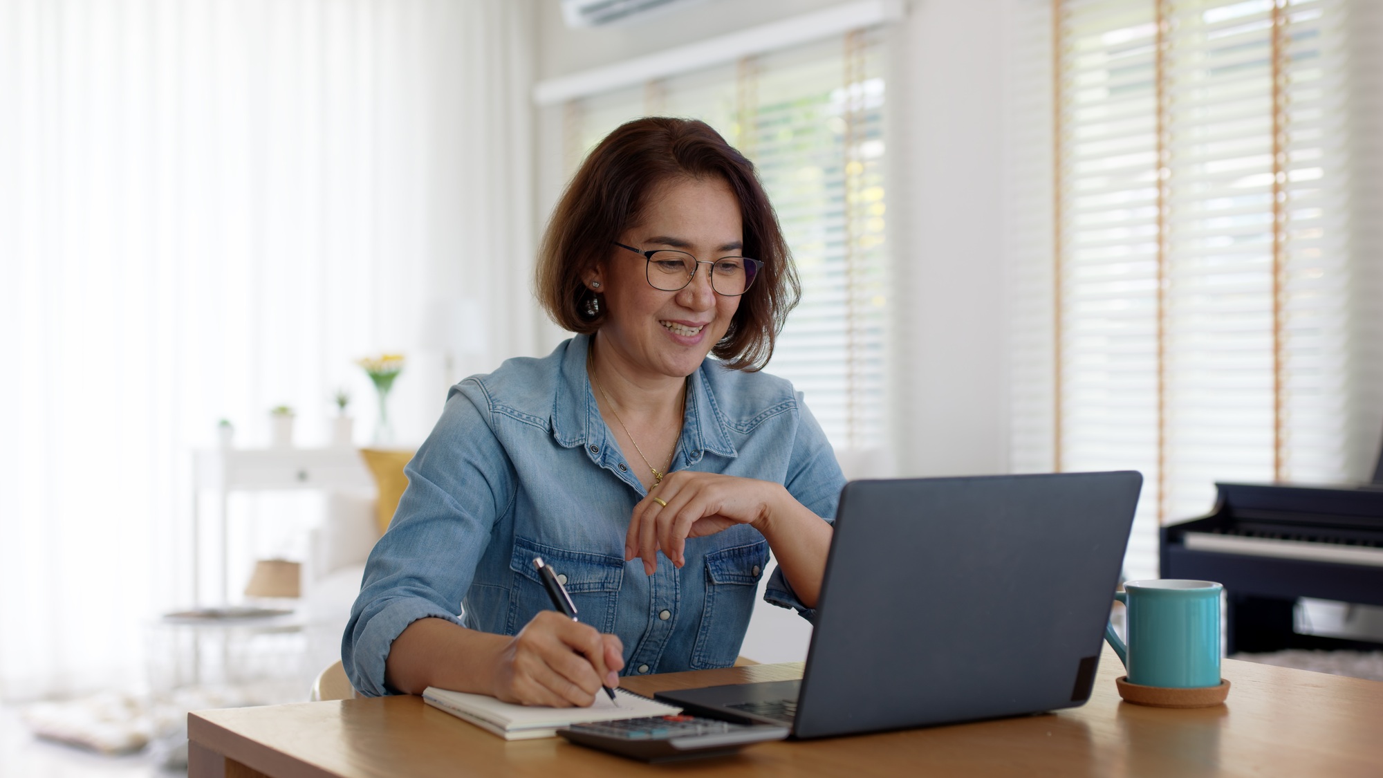 latin lady sit consult talk in online seminar reskill upskill job