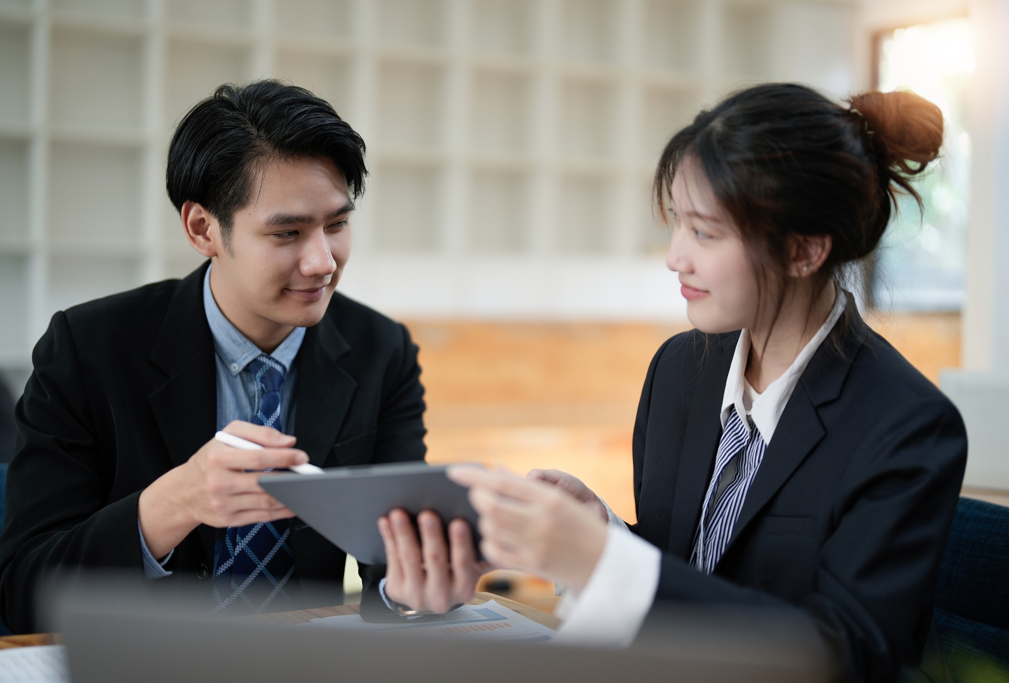 Two business startup team briefing plan project. creative startup business people group in office