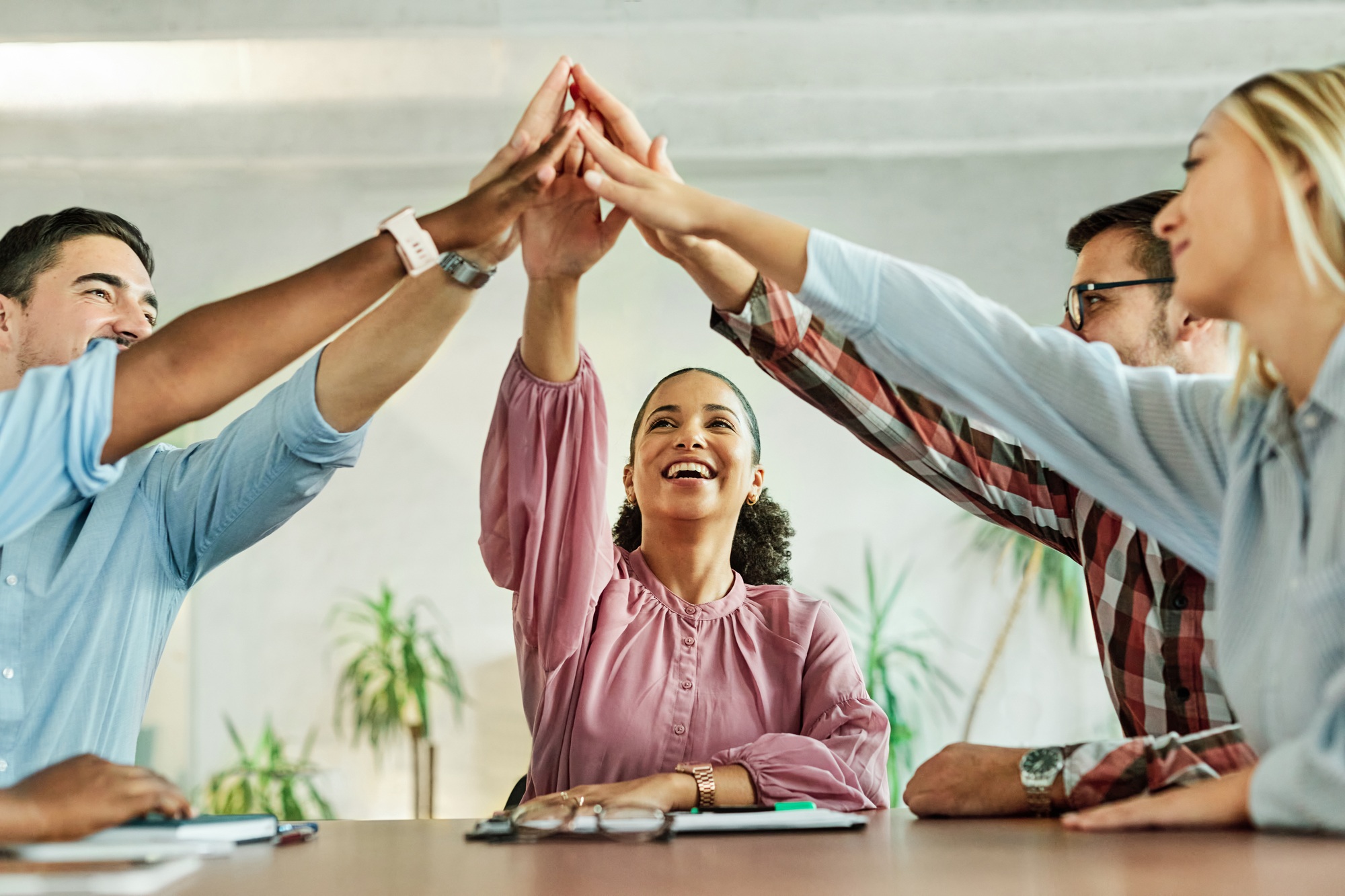 business meeting businesswoman woman office teamwork partnership
