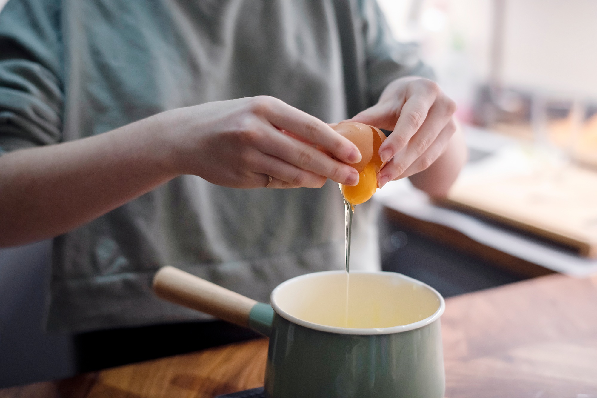 ? People baking and home-baked goods