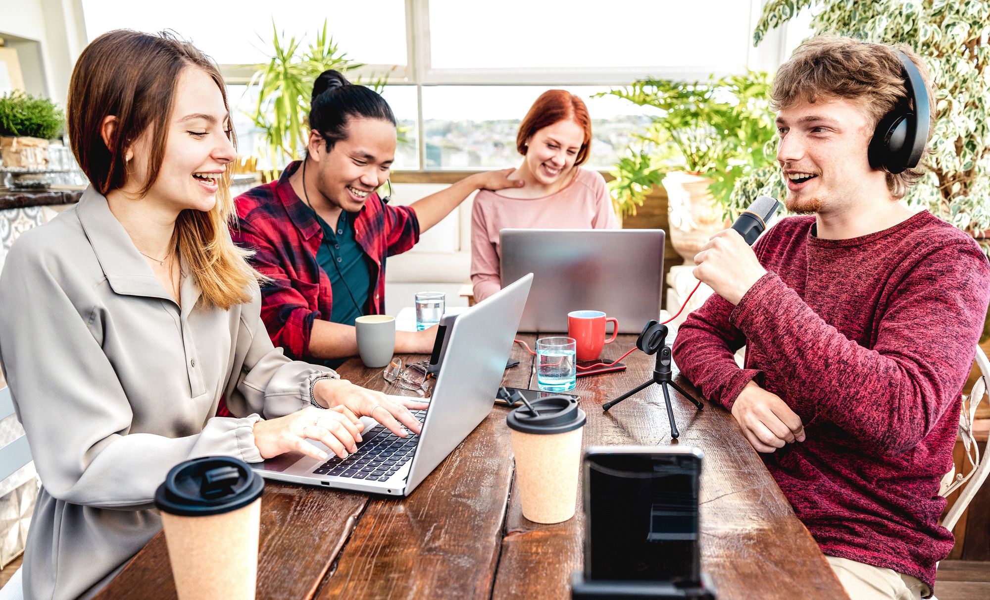 Young people sharing content on streaming platform - Content creators marketing concept